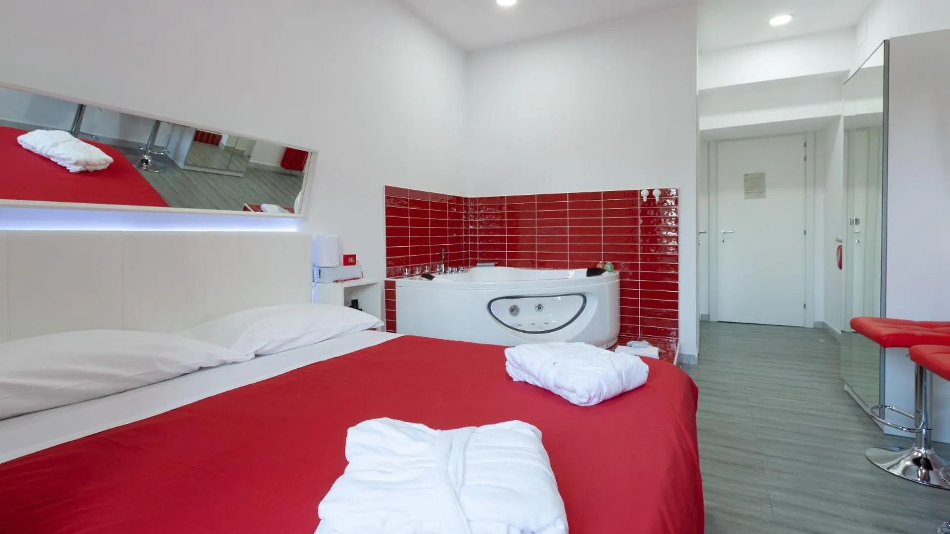 B&B Easy Roma 3*,