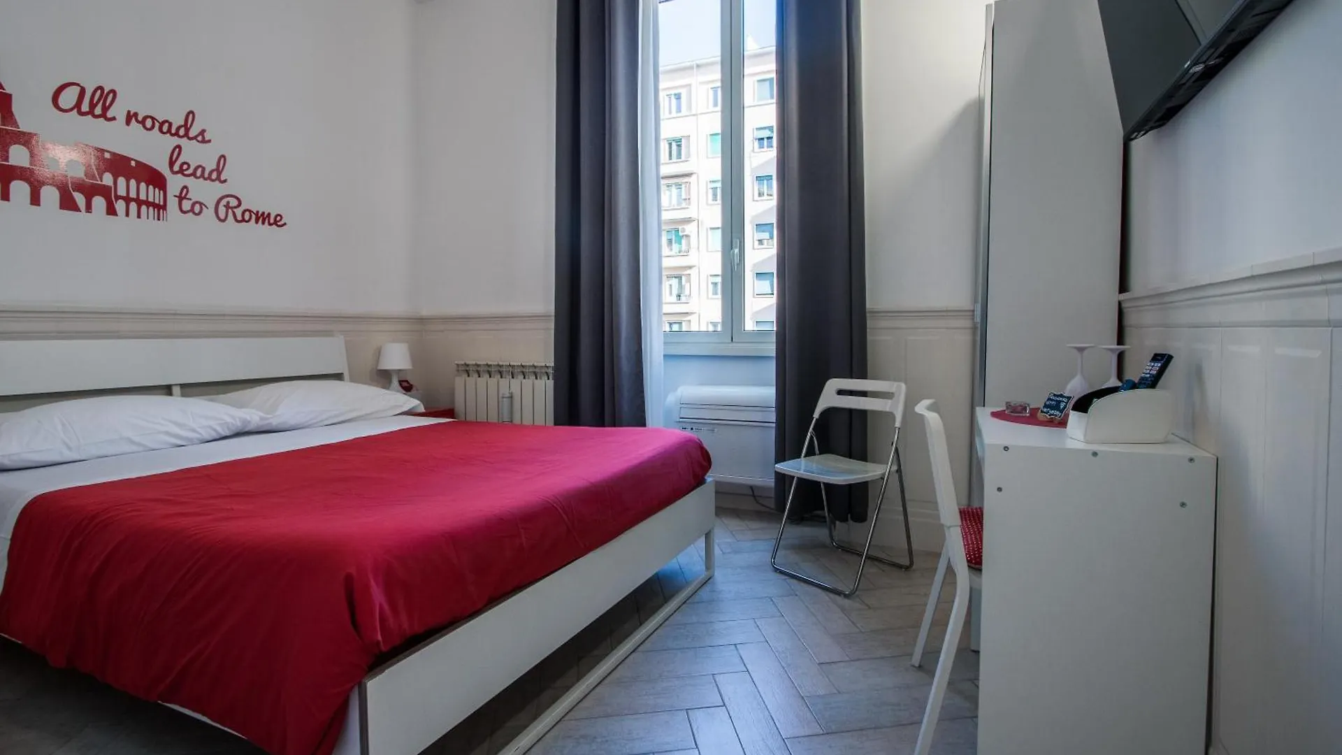 B&B Easy Roma 3*,
