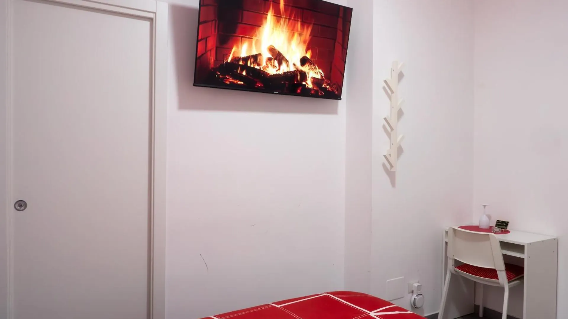 B&B Easy Rome 3*,  Italy